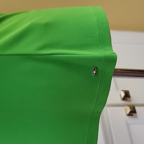 Tommy Hilfiger Sleeveless Tank Top - Picture 3 of 5